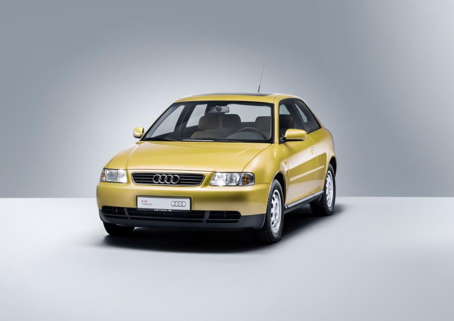  Audi A3 (8L) 1996 года  (WW) (фото 2 из 12)